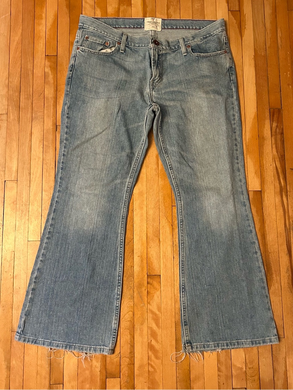 Vtg American Eagle Hipster “short” length size 14 jeans.